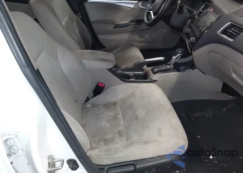 2014 Honda Civic Hybrid from USA, damaged, VIN 19XFB4F27EE200778